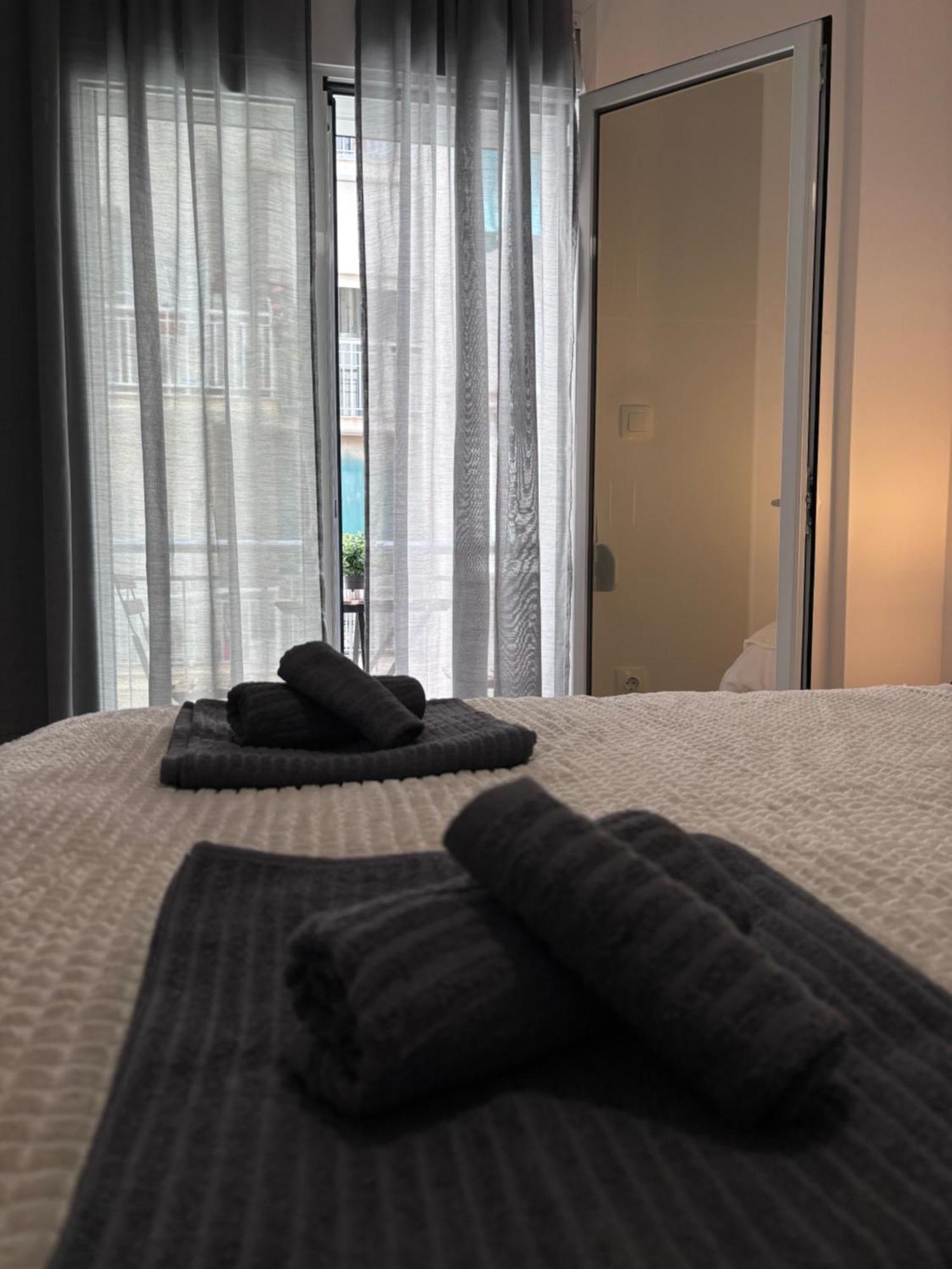 Cozy Apartment In The Heart Of Aten Exteriör bild