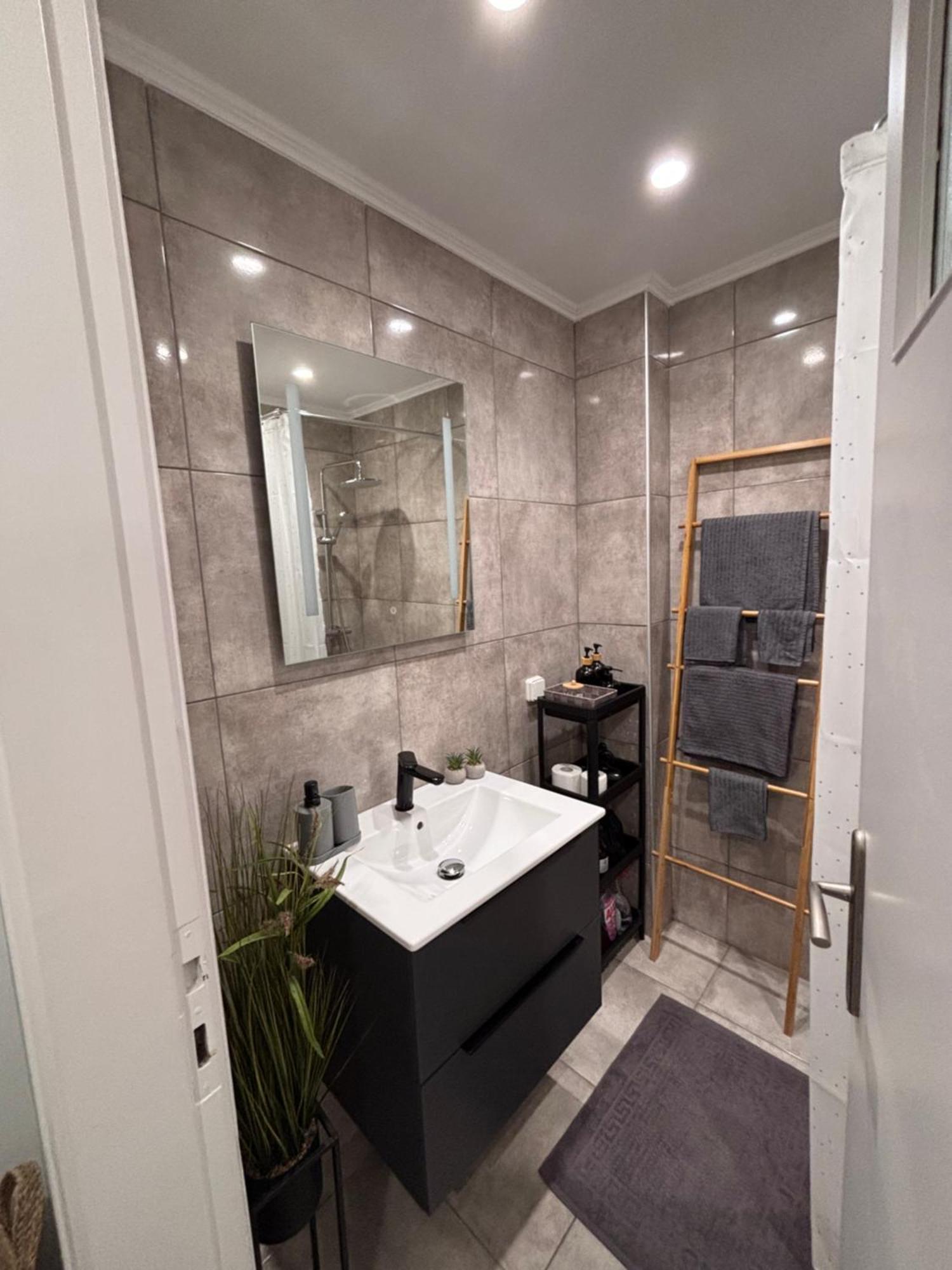 Cozy Apartment In The Heart Of Aten Exteriör bild